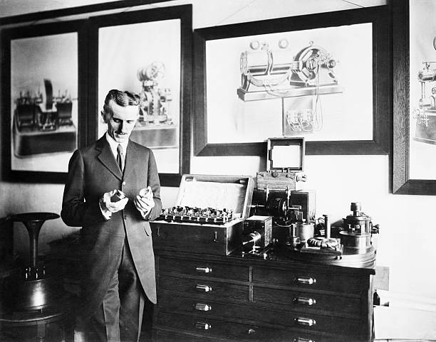 Nikola Tesla en su casa